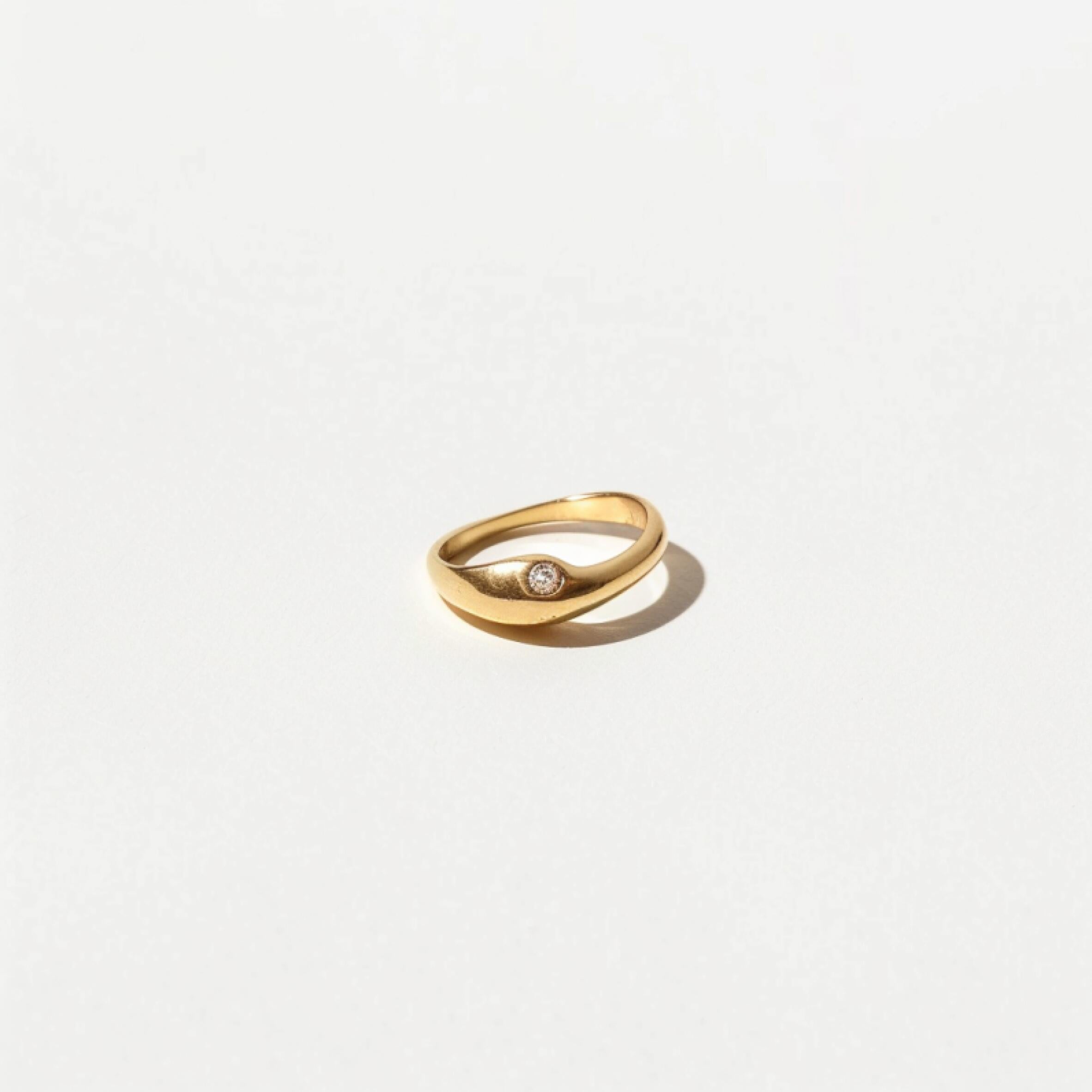 La Perle — The Stacking Ring